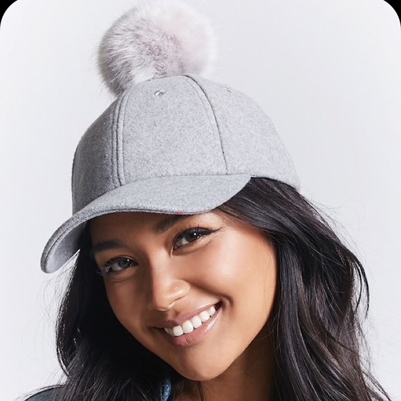Forever 21 Accessories - 🎁FREE HAT W BUNDLE Wool Grey Pom Pom Baseball Hat